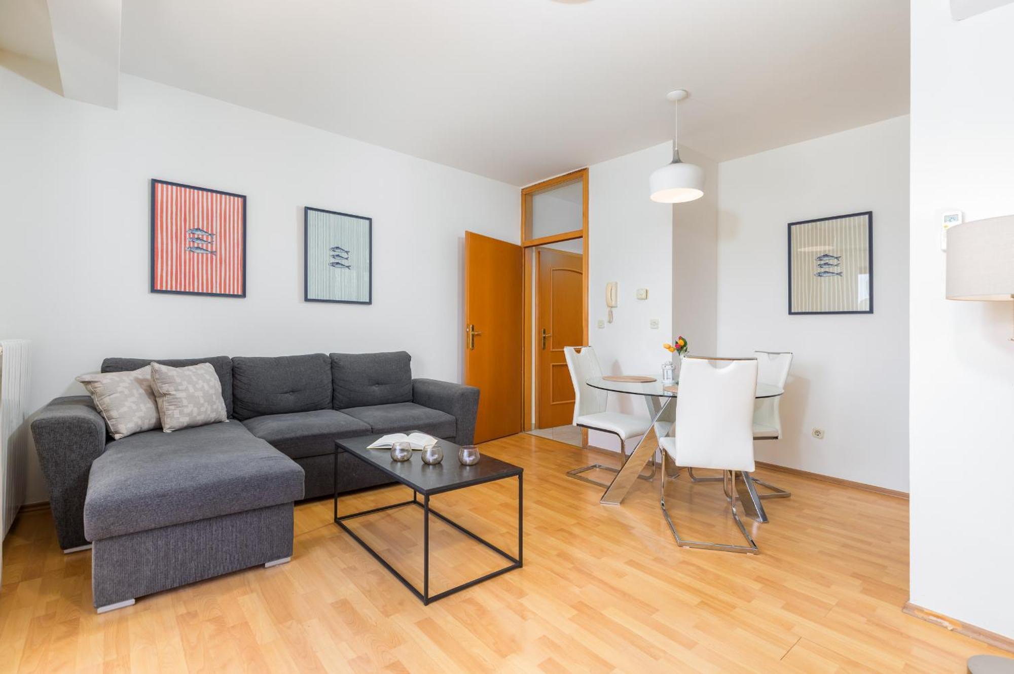 Apartments Labinac プーラ エクステリア 写真